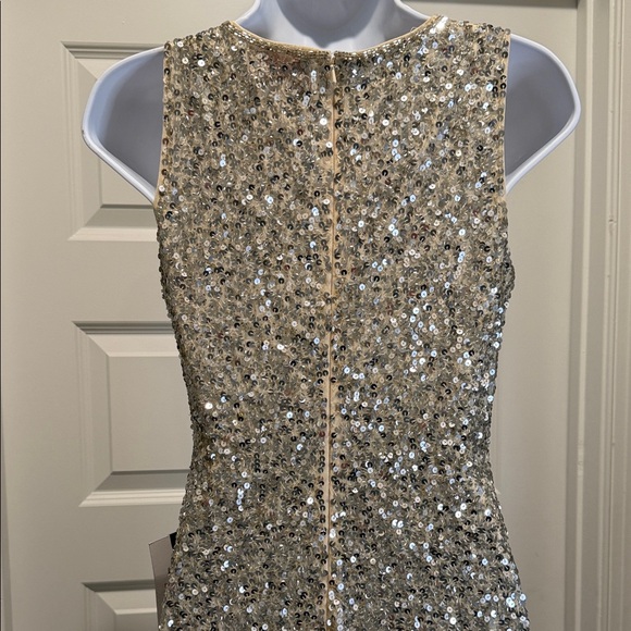 NWT Mac Duggal Elegant Gold Silver Sequin Dress Size 0 Holiday Party New Years - Picture 10 of 16